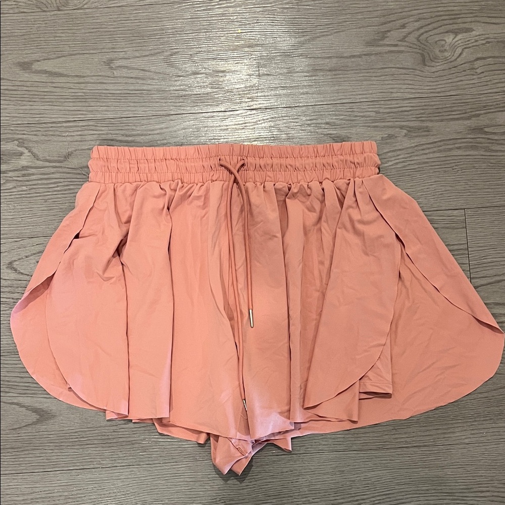 Love Tree Pink Women's Shorts